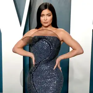 Pregnant Kylie Jenner Appears to Hint at 2nd Baby Sex Feature Ralph and Russo