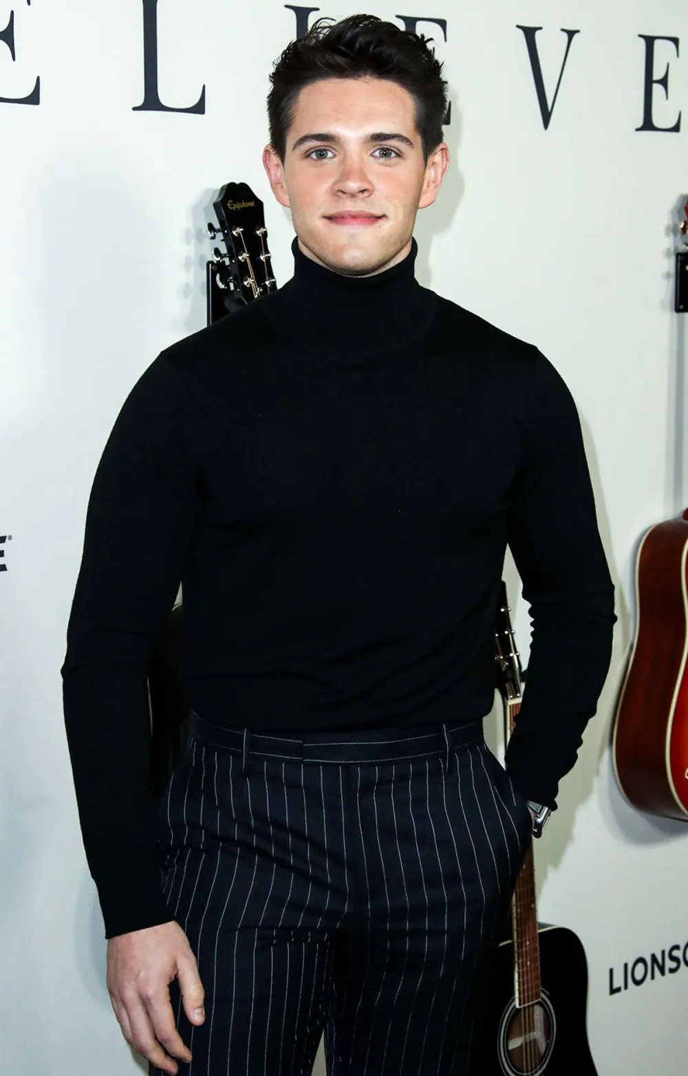 Riverdales Casey Cott Shares Which Costar Is Snack King More Secrets