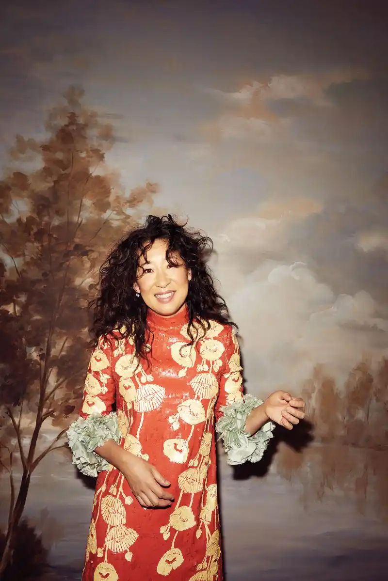 Sandra Oh Emmy Magazine 04