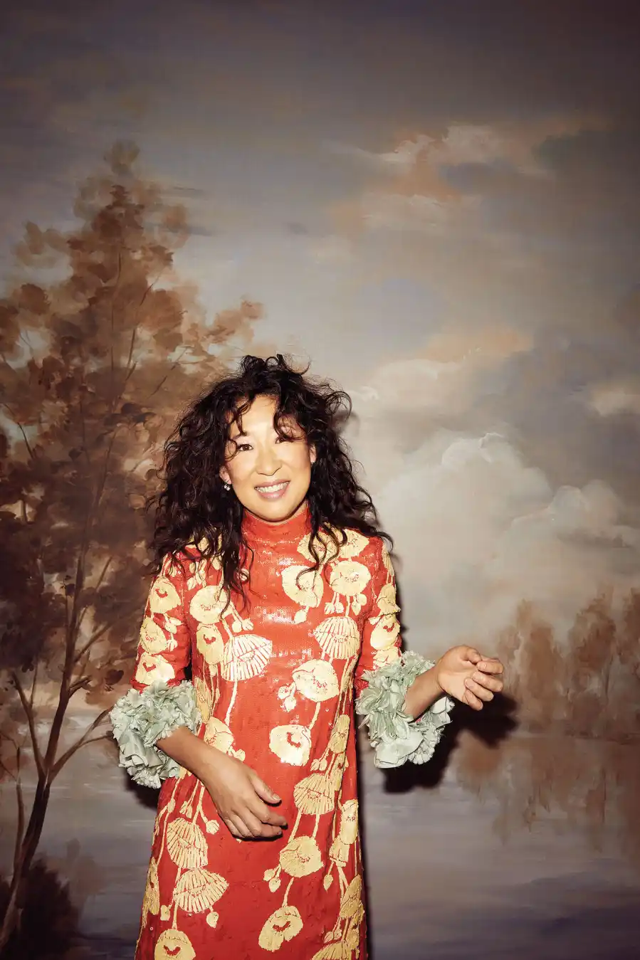 Sandra Oh Emmy Magazine 04