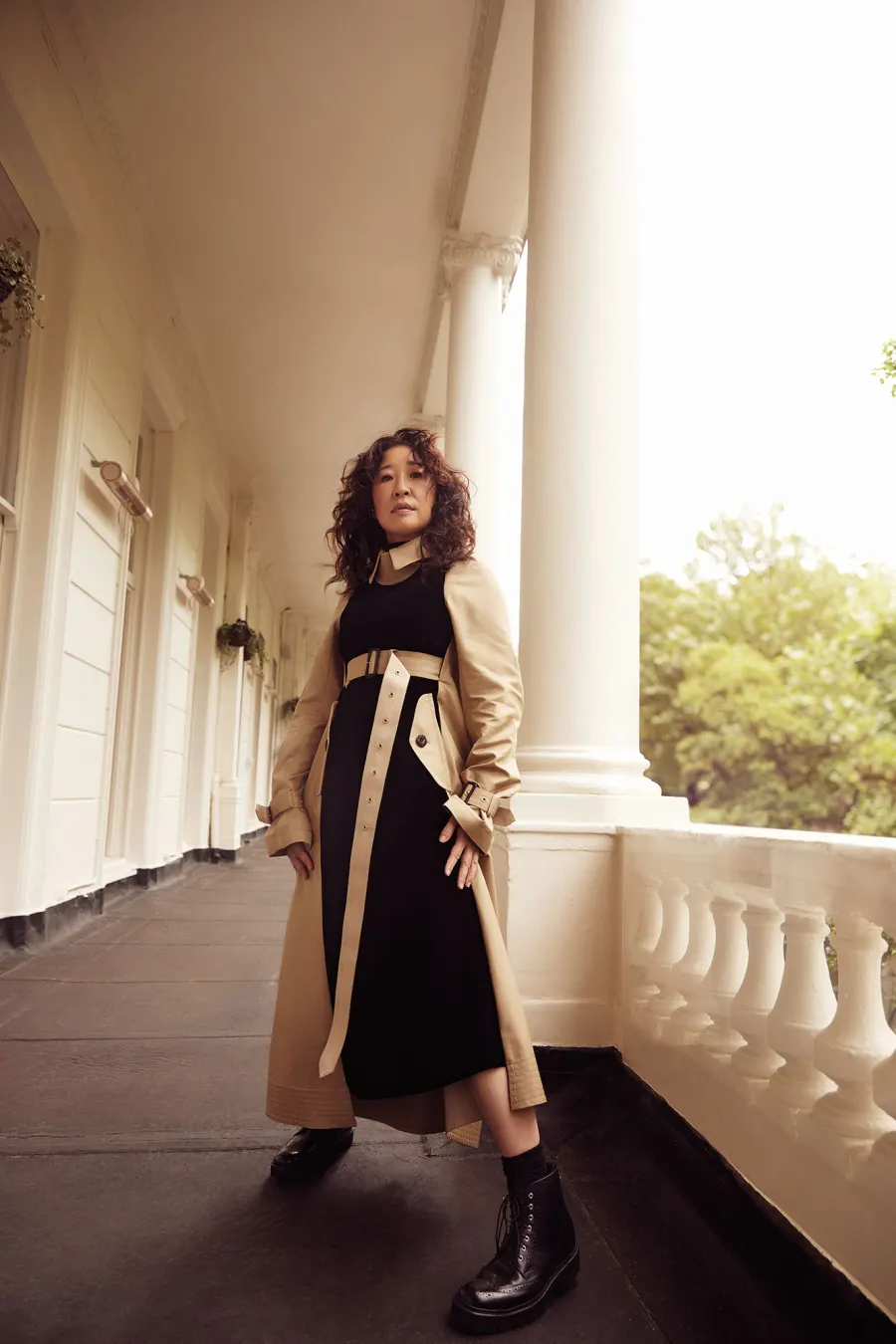 Sandra Oh Emmy Magazine 07