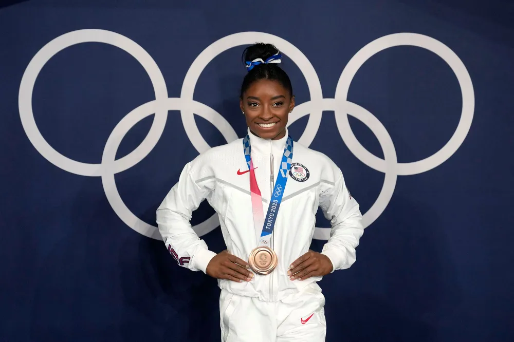 Simone Biles Bronze Medal Balance Beam Tokyo Olympics 2