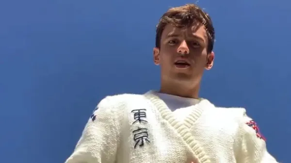 Tom Daley Finishes Knitting His Olympic Cardigan
