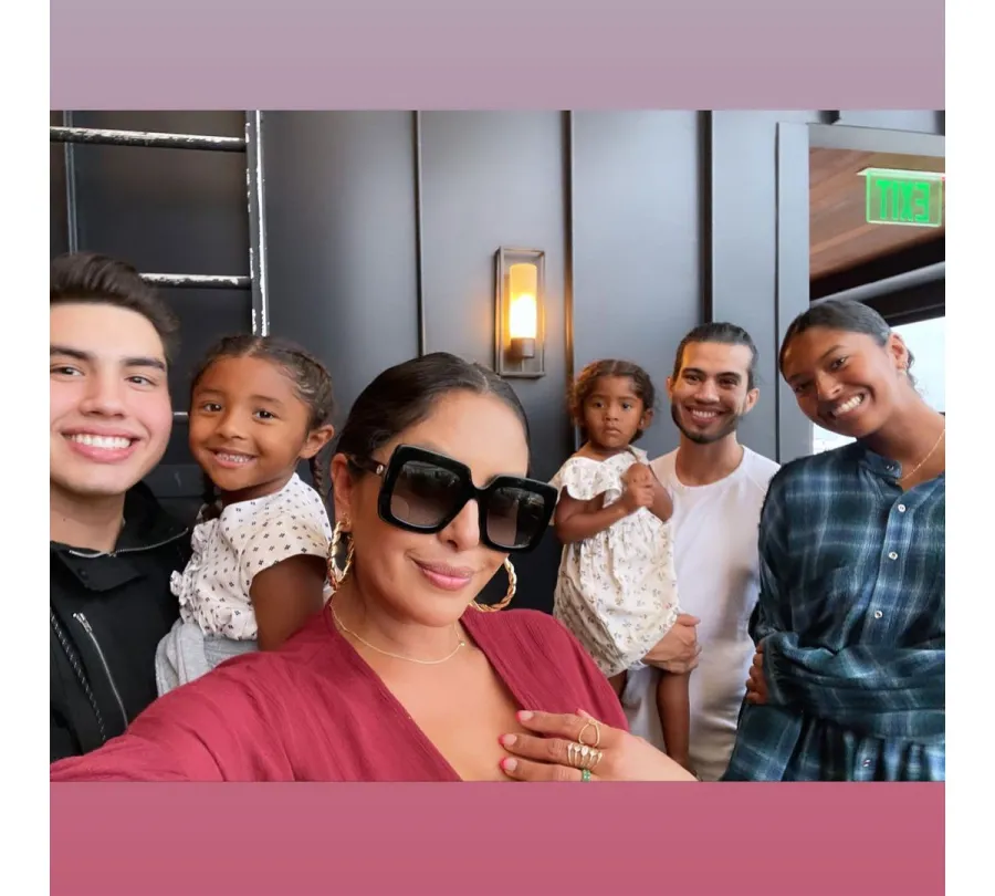 Vanessa Bryant Drops Daughter Natalia Off at USC