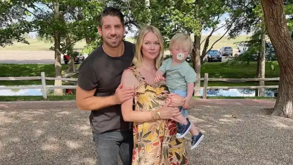 Victoria’s Secret Lindsay Ellingson Is Pregnant Family