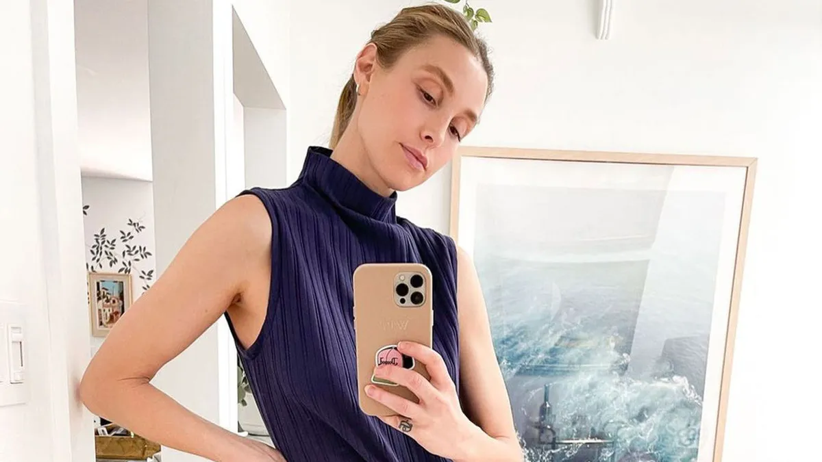 Whitney-Port-Turtleneck-001