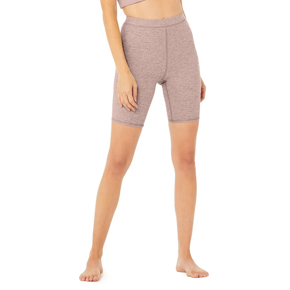 alo-yoga-sale-biker-shorts