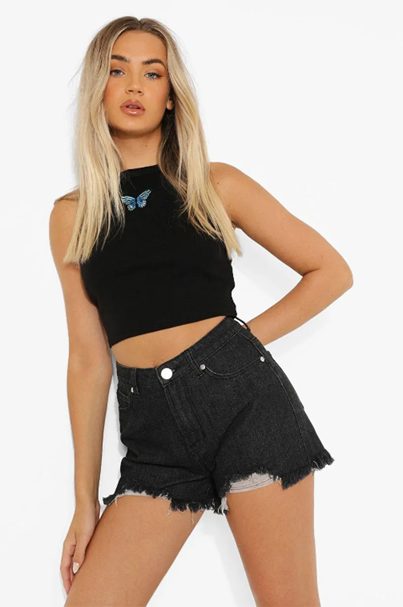 boohoo-festival-shop-denim-shorts