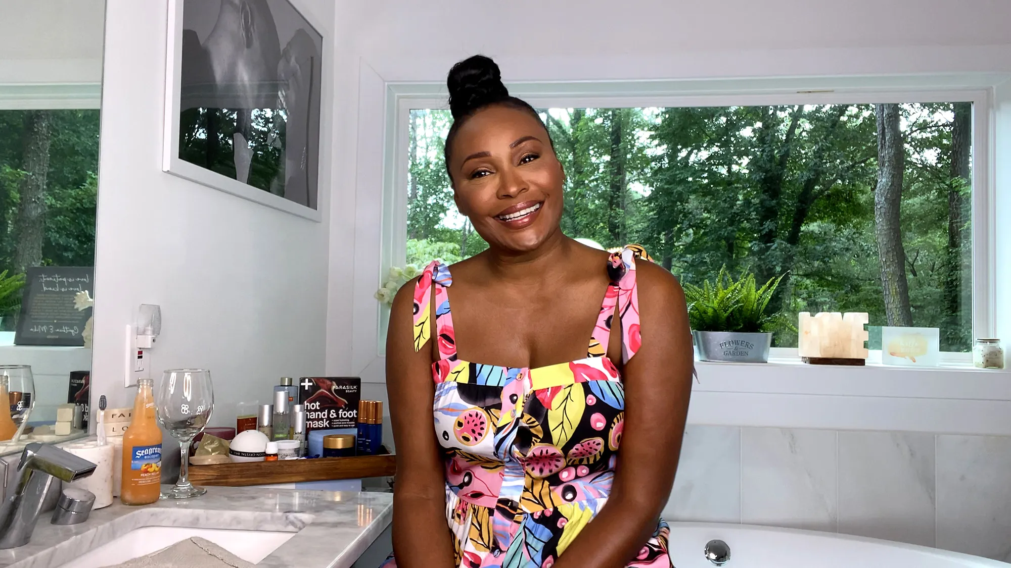 ‘RHOA’ Star Cynthia Bailey Demos Her Full Nighttime Beauty Sleep Routine — Watch