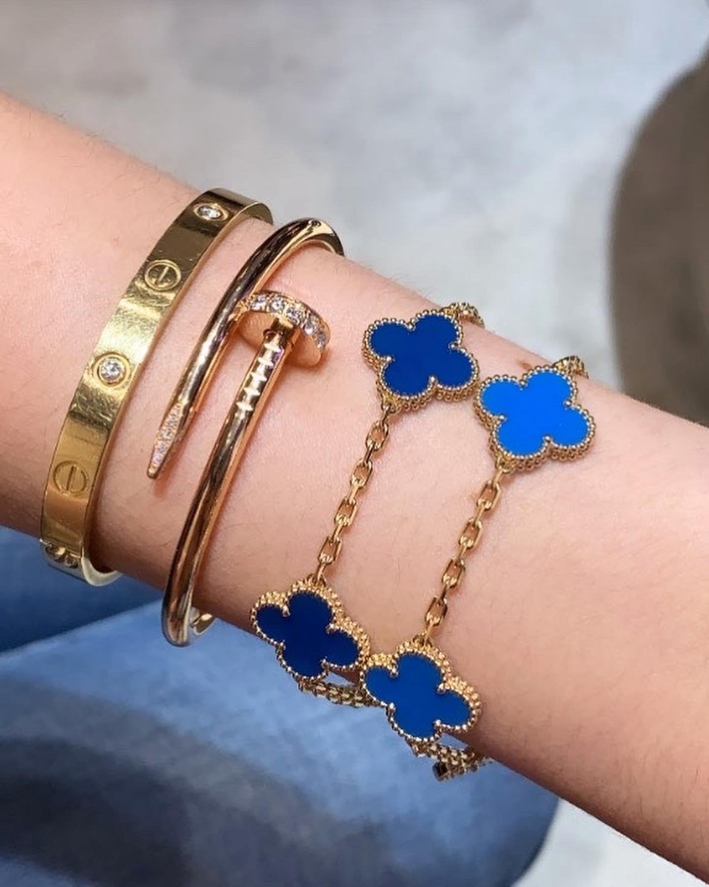 Van Cleef and Arpels Alhambra ,Van Cleef and Arpels care guide