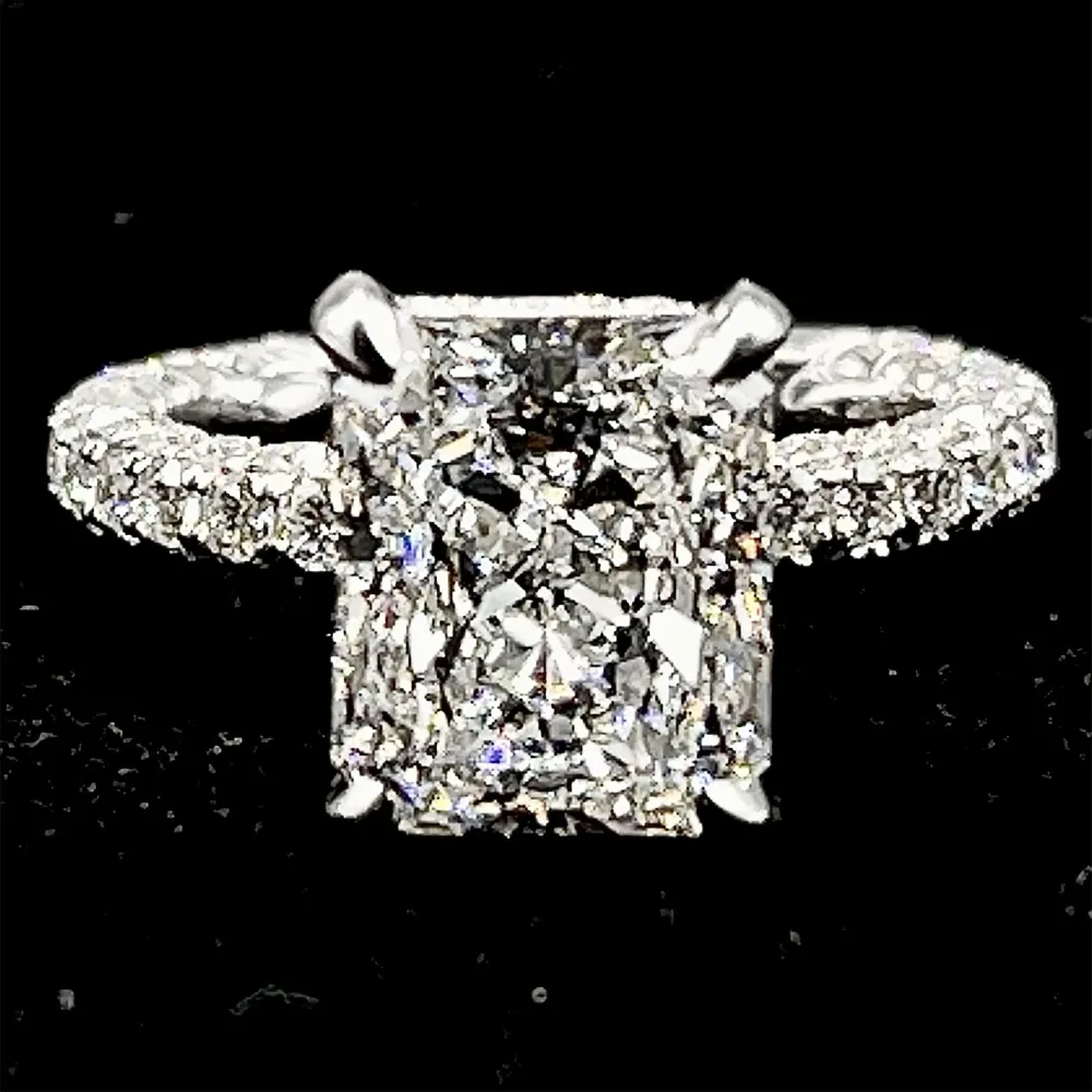 All the Details on Christina Haack&rsquo;s &lsquo;Beautiful&rsquo; 5-Carat Ring From Joshua Hall