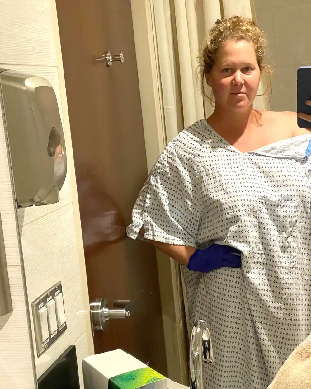 Amy Schumer Details Her Intense Endometriosis Surgery: &lsquo;The Doctor Found 30 Spots&rsquo;