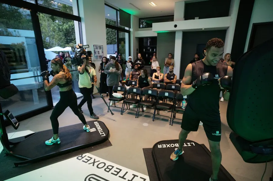 Re: Dale Moss in 'Great Spirits