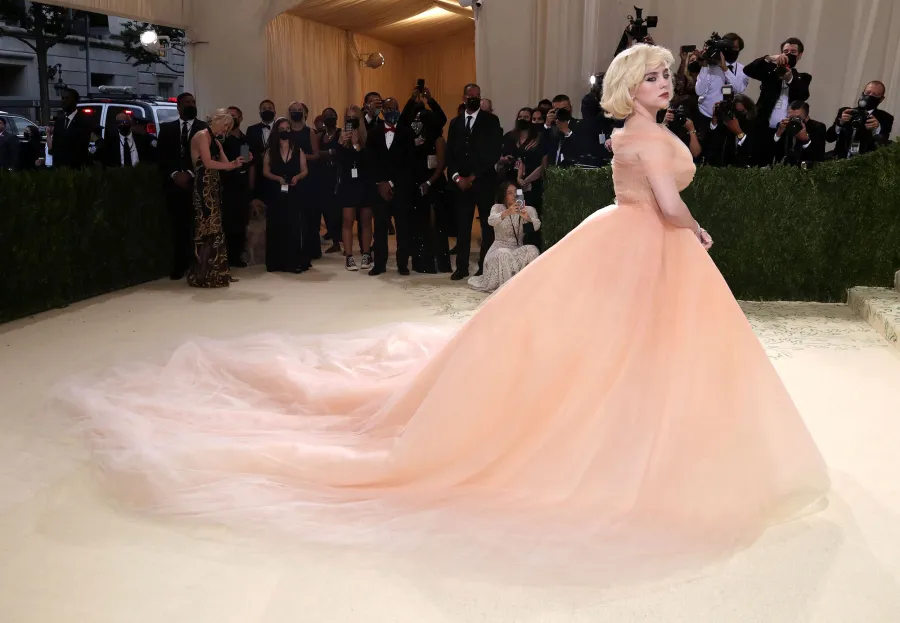 Billie Eilish Romantic Met Gala Look Met Gala 2021 04