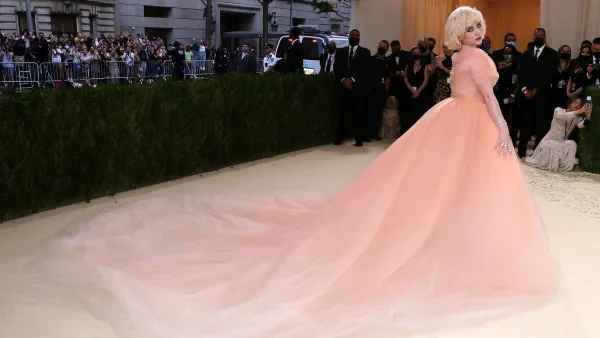 Billie Eilish Romantic Met Gala Look Met Gala 2021 05