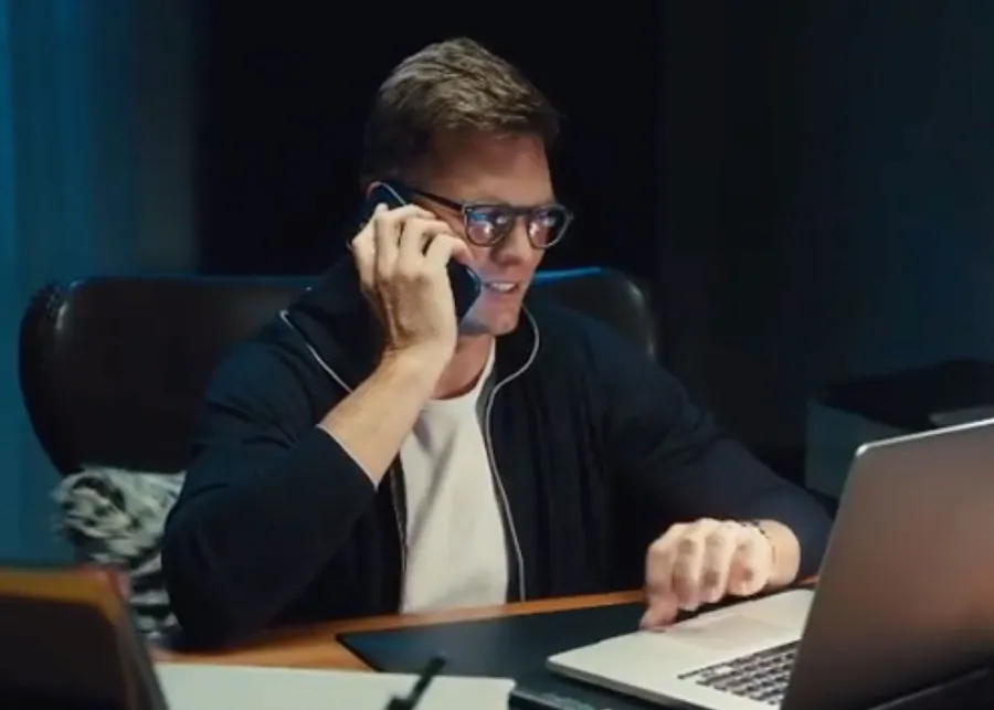 Buzzzz-o-Meter: Christopher Cloos x Tom Brady, Cacao Water and More That Hollywood Is Buzzing About This Week