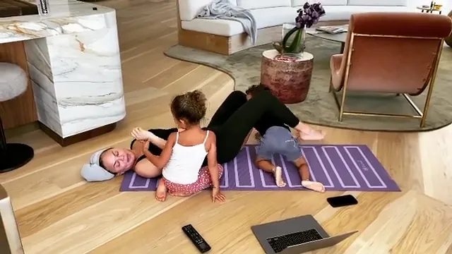 Chrissy Teigen Marks 50 Days Sober With Candid Message: &lsquo;It No Longer Serves Me In Any Way&rsquo;