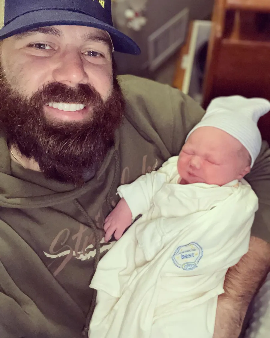 Country Singer Jordan Davis Welcomes Second Child