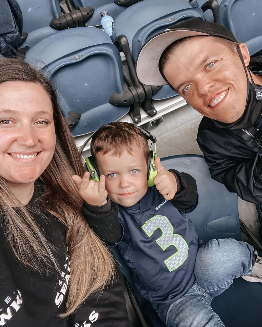 Game Day! See Tori and Zach Roloff's Sweetest Moments With 2 Kids Promo