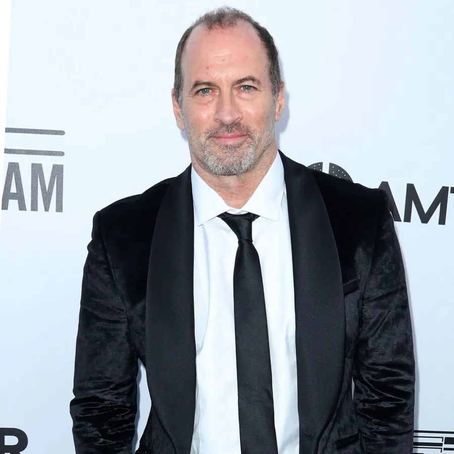 Gilmore Girls Cast Dating Histories Through Years Scott Patterson