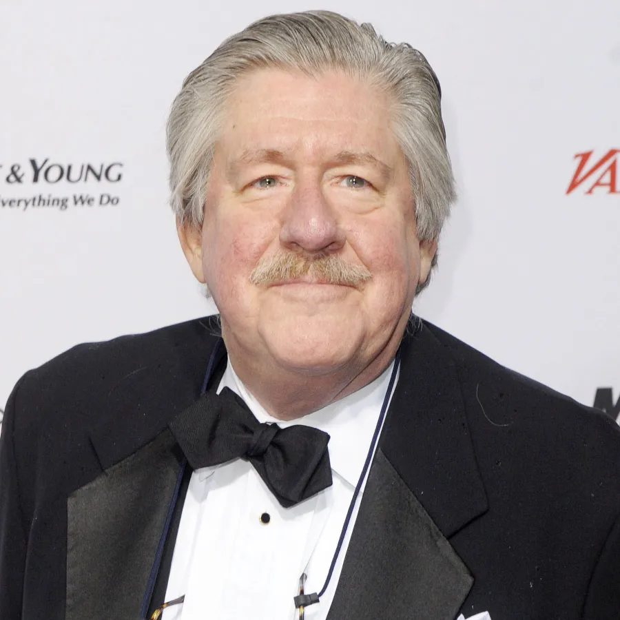 Gilmore Girls Cast Dating Histories Through Years Edward Herrmann