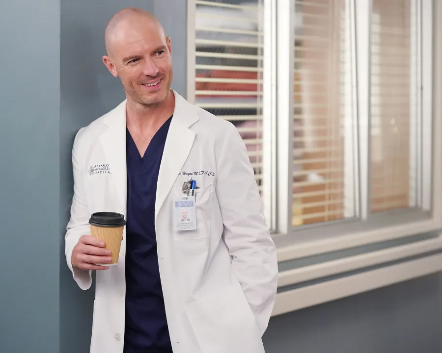 Greys Anatomy Is Officially Done With COVID 19 Story Richard Flood