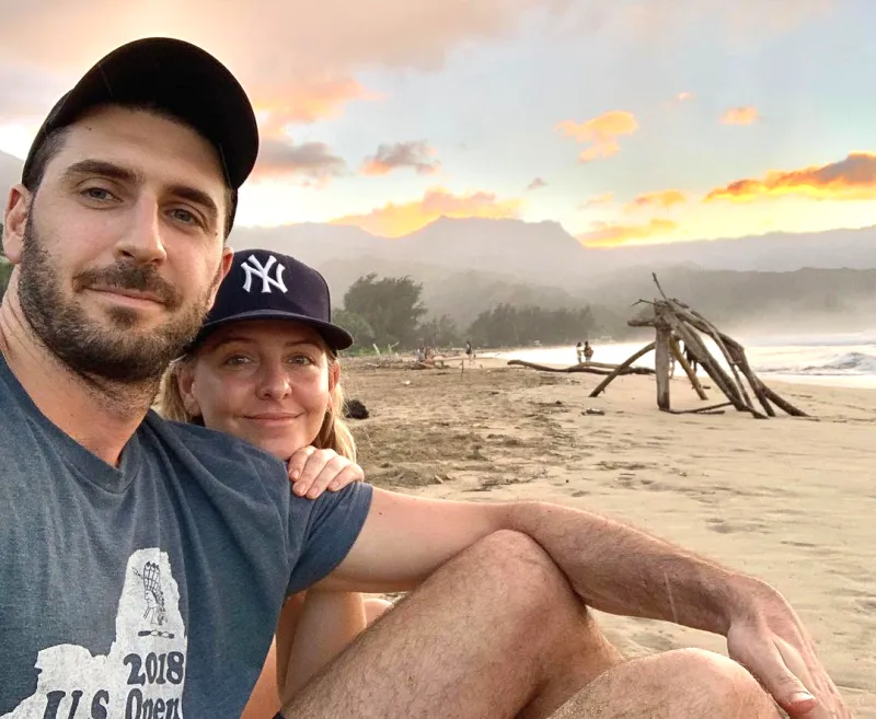 ‘The Other Two’ Star Helene Yorke Is Married!