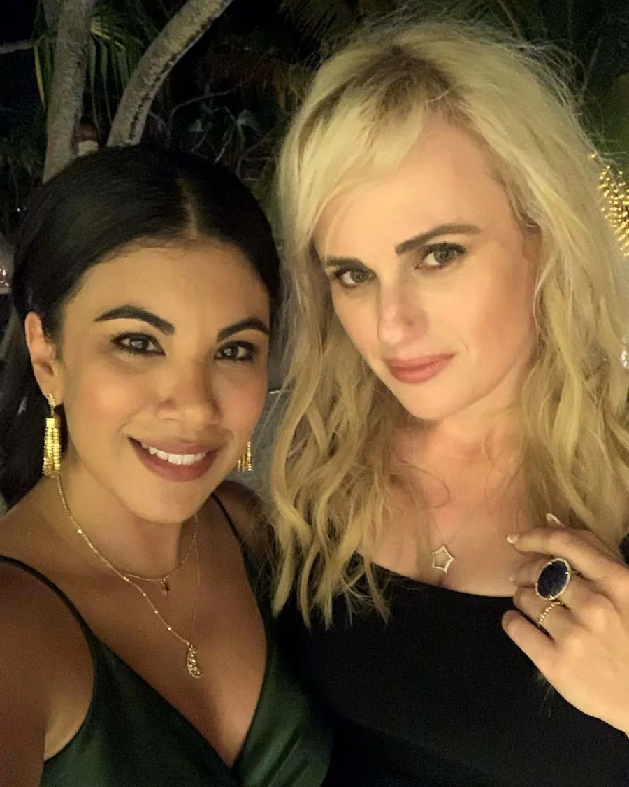 Inside Rebel Wilsons Tahiti Birthday Getaway With Pitch Perfect Pals Pics
