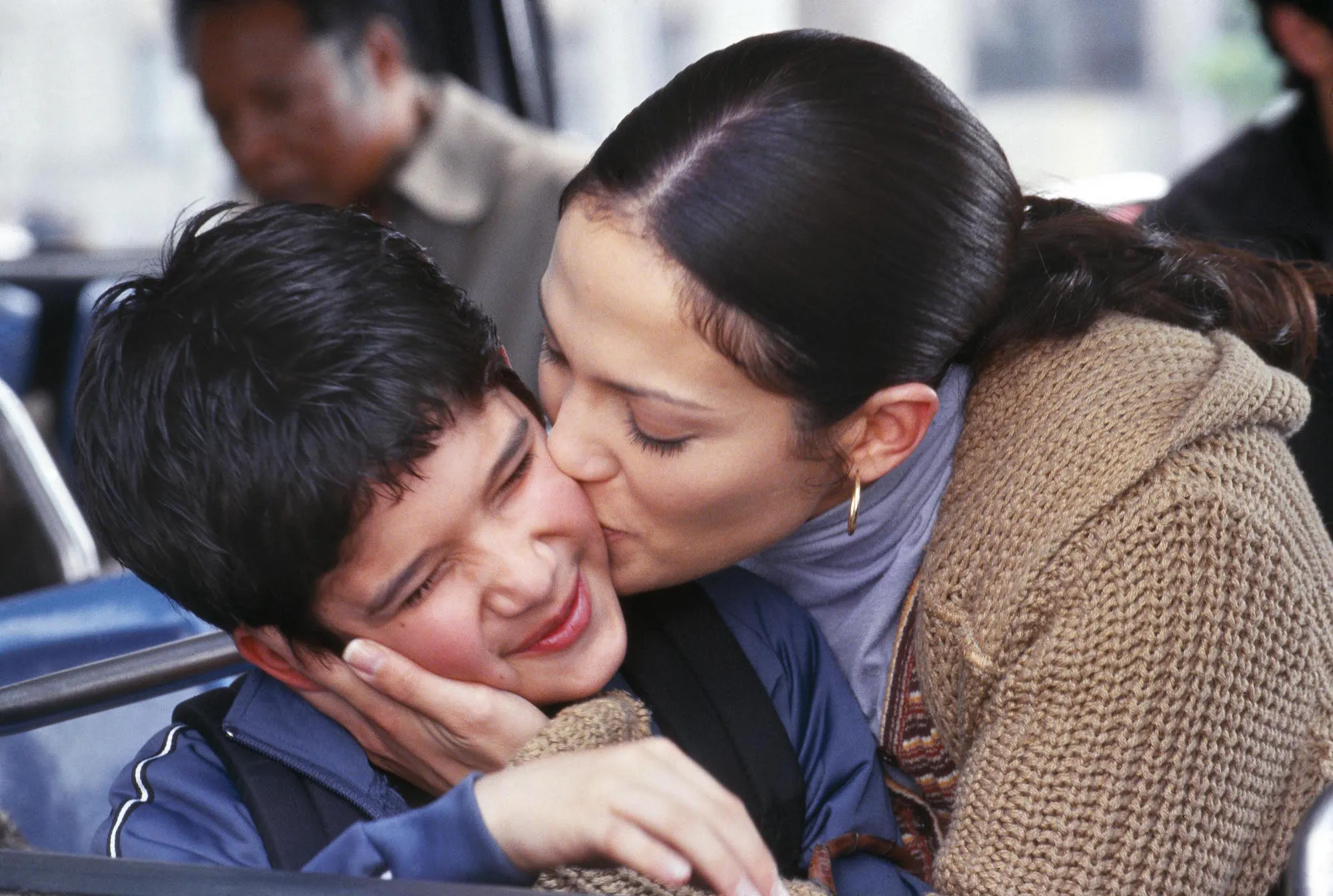 Jennifer Lopez Tyler Posey Maid in Manhattan