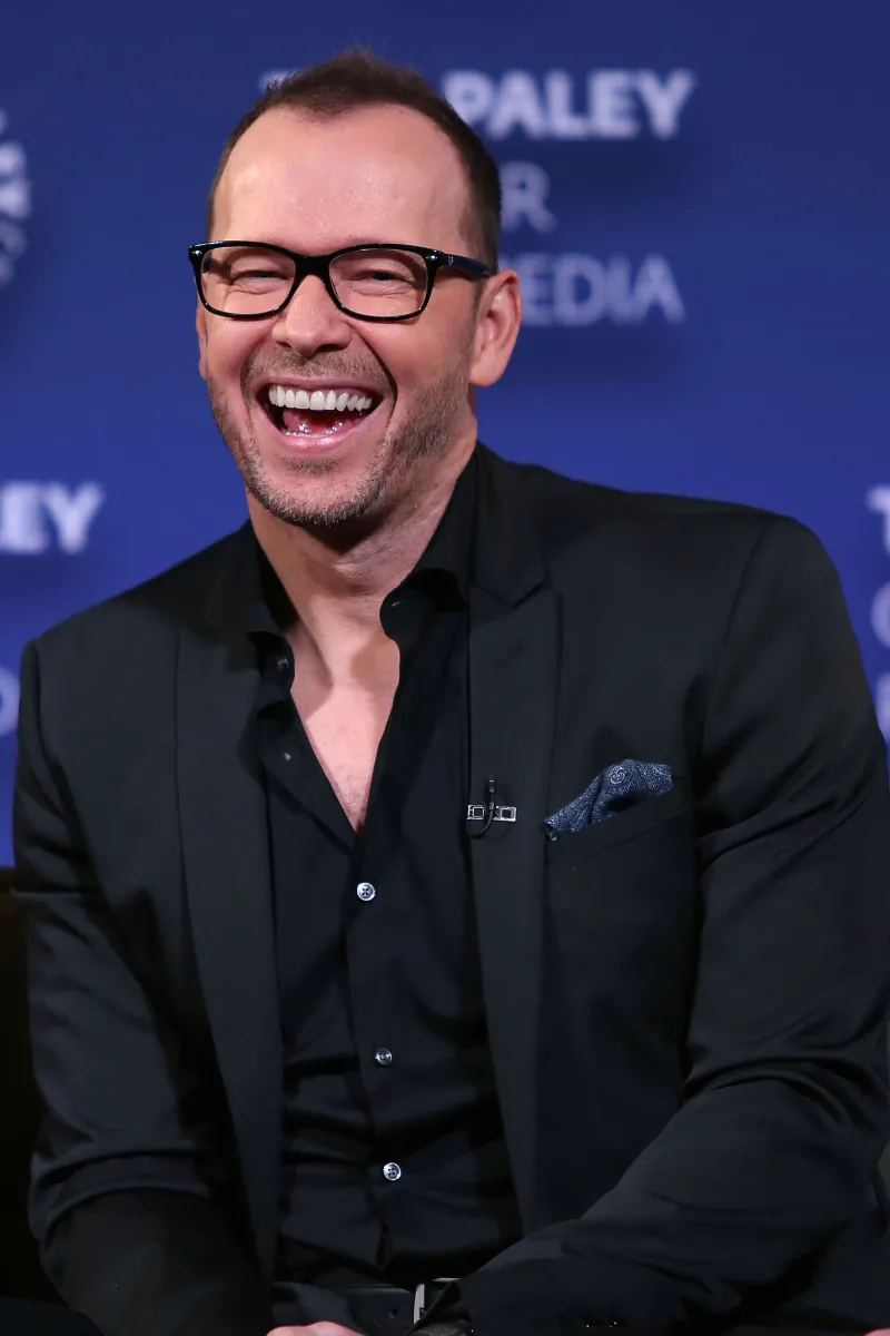 Jenny McCarthy, Donnie Wahlberg’s Relationship Timeline