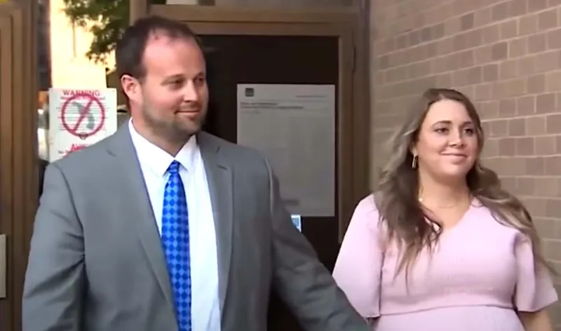 Josh Anna Duggar Share Smiles After Failing Dismiss Child Porn Case