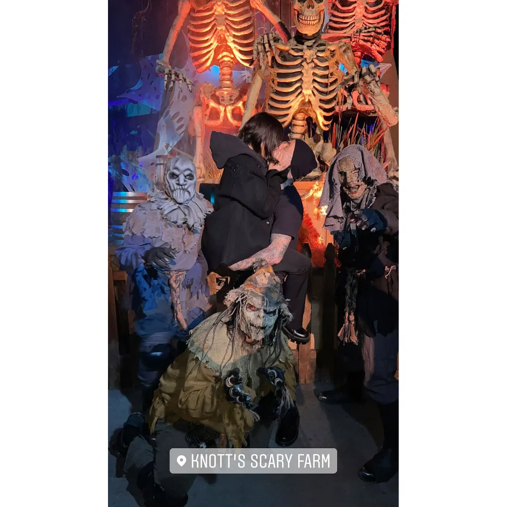 Kourtney Kardashian Travis Barker Make Out During Spooky Halloween Tour