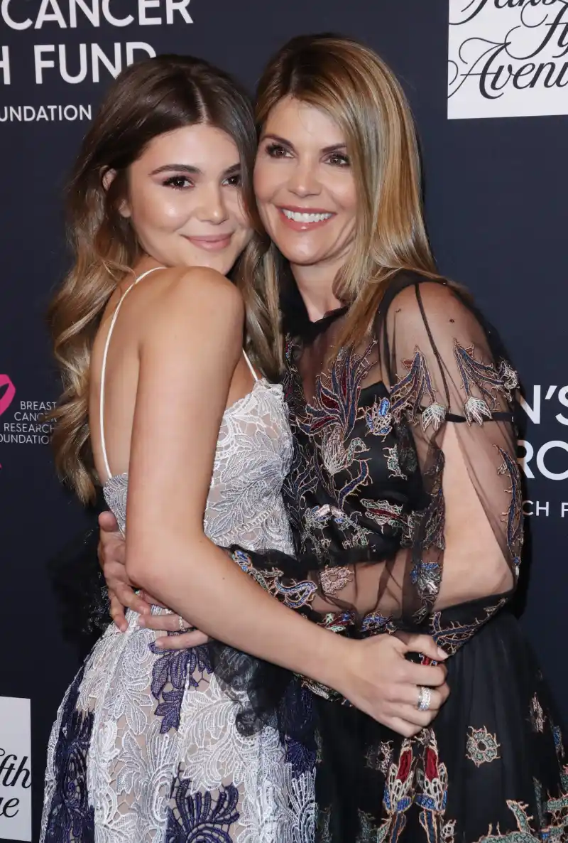 Lori Loughlin Supports Olivia Jade Giannulli in 'DWTS' Audience