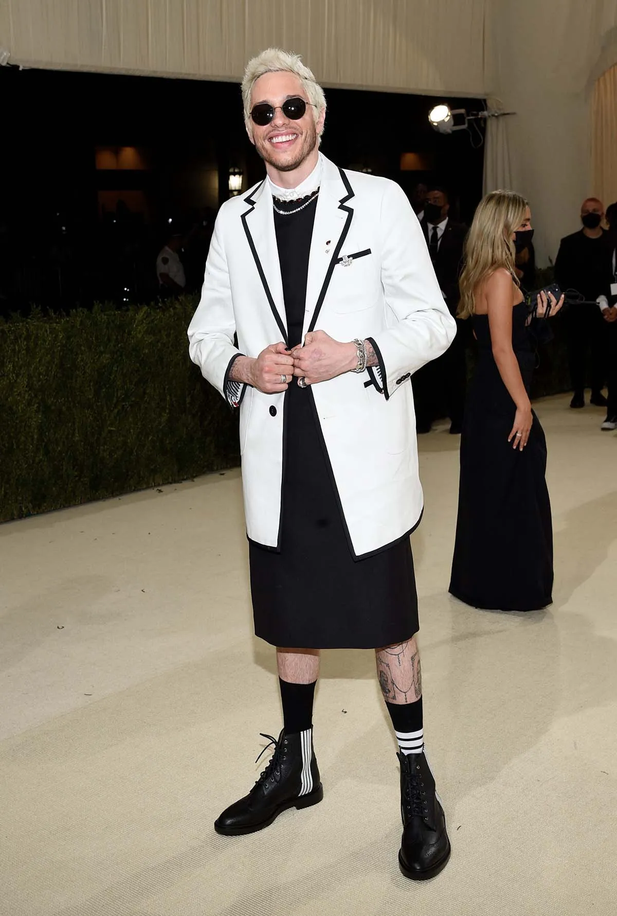 MET GALA 2021 Skirt Alert Pete Davidson Makes Met Gala Debut Thom Browne Dress