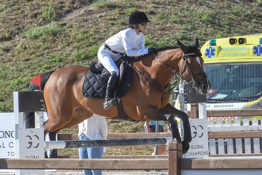 Mary-Kate Olsen Wins 3rd Place in Longines Equestrian Tour, Shows Off Horseback Riding Skills