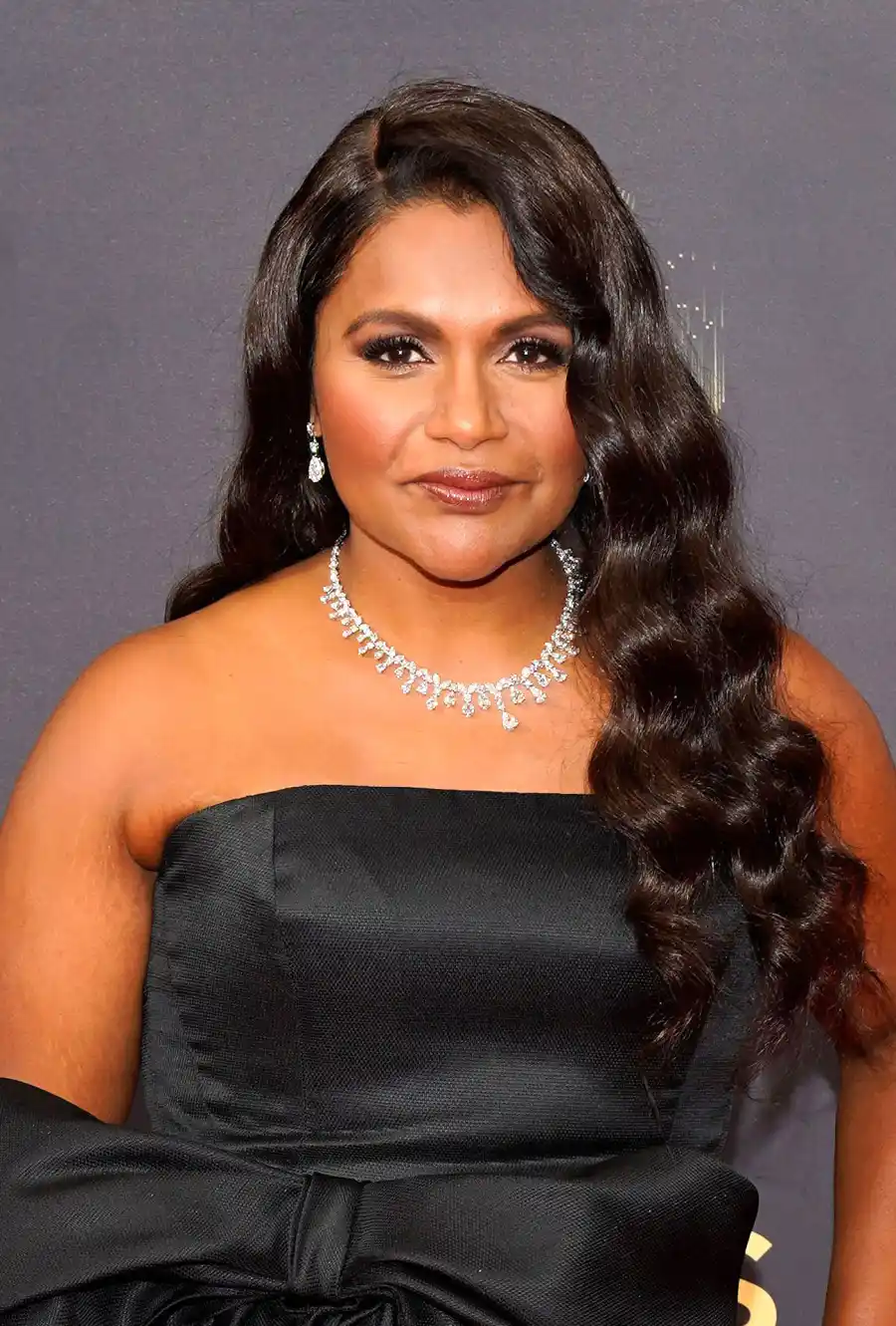 Mindy Kaling 2021 Emmys Best Beauty