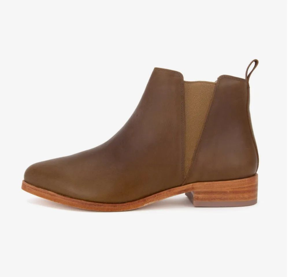 Nisolo Classic Chelsea Boot