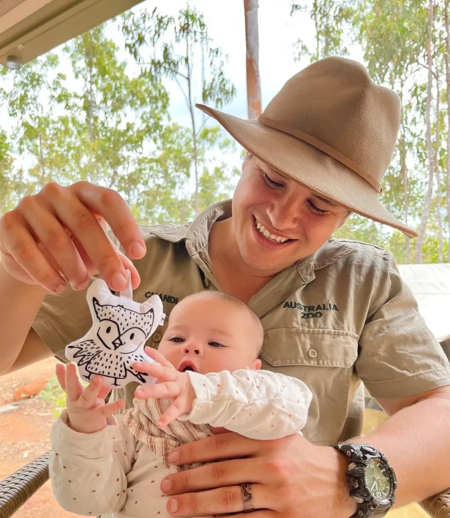 Owl Lover! Bindi Irwin and Chandler Powell's Daughter Meets Zoo Animals