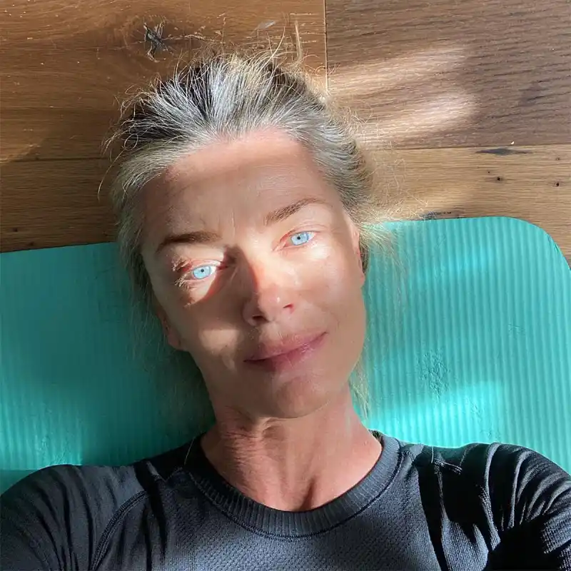Paulina Porizkova Reveals What She ‘Actually Looks Like on Social Media