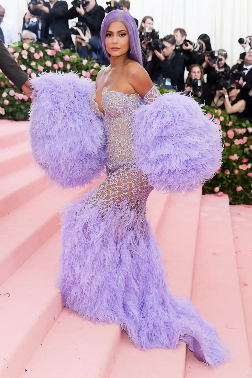 Pregnant Kylie Jenner Is So Sad She Wont Be Attending Met Gala