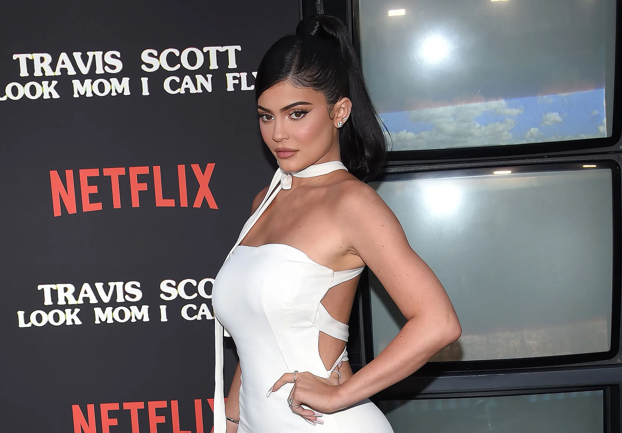 Pregnant Kylie Jenner Says Her ‘Belly’s Getting Big Ahead of 2nd Child