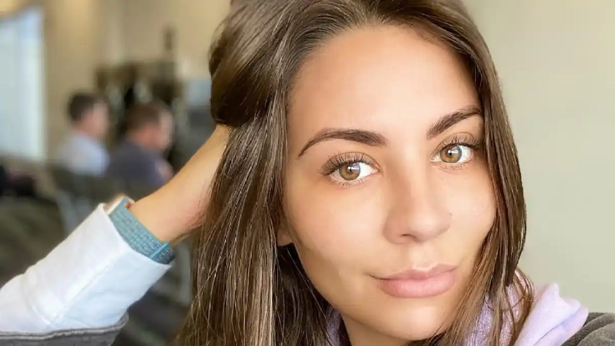 The Bachelor's Kelley Flanagan Has 'Good Days and Bad Days' Amid Her Recent Lyme Disease Diagnosis