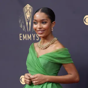 The Best Beauty Looks at the 2021 Emmy Awards Yara Shahidi