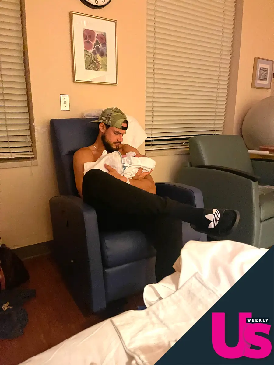 The Challenge’s Jenna Compono and Zach Nichols Share 1st Pic of Son: ‘We Are Completely Obsessed’