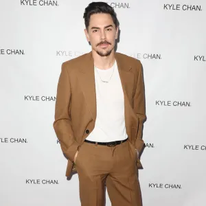 Tom Sandoval Blinged Out Manicure Is Ultimate Nail Inspo