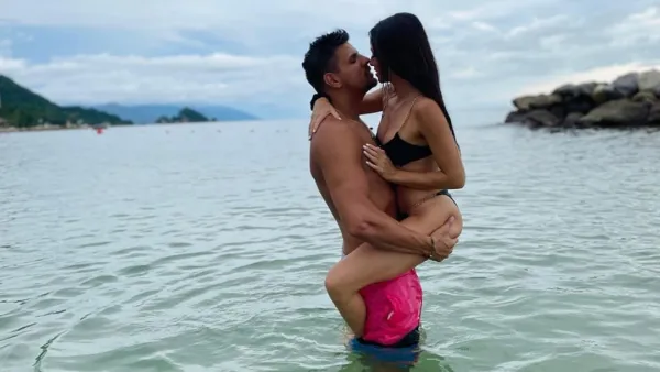 Where Do Fessy and Amanda Stand