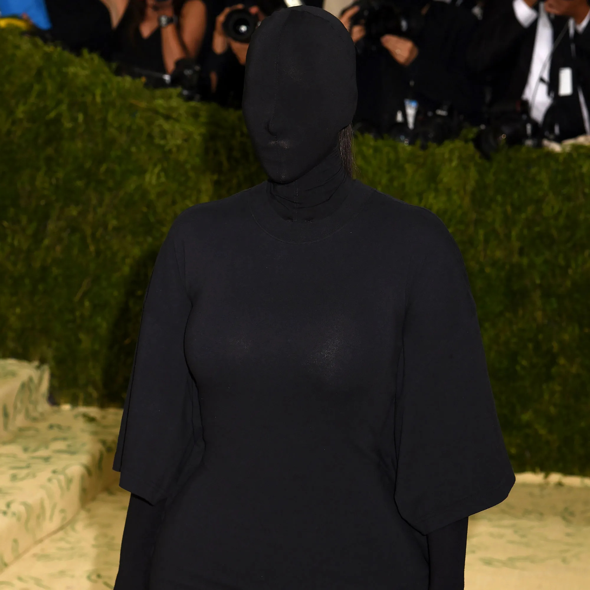 Whoa! Kim Kardashian’s Met Gala Ponytail Cost a Whopping $10K