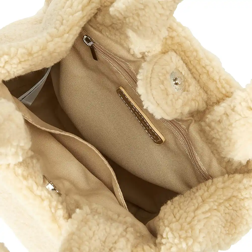 amazon-the-drop-teddy-tote-bag-pocket