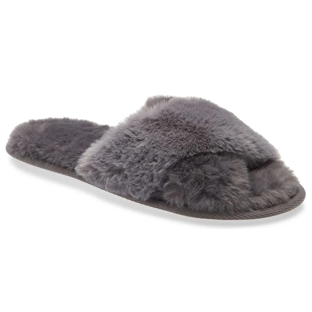 nordstrom-sale-faux-fur-slipper