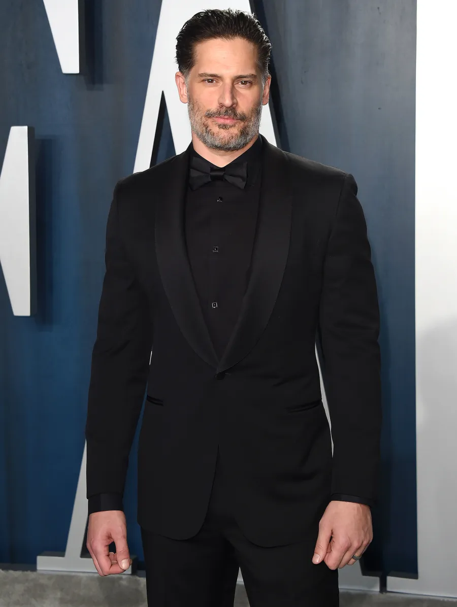 Alec Baldwin's 'Rust' Tragedy: Debra Messing, Elijah Wood and More Stars React